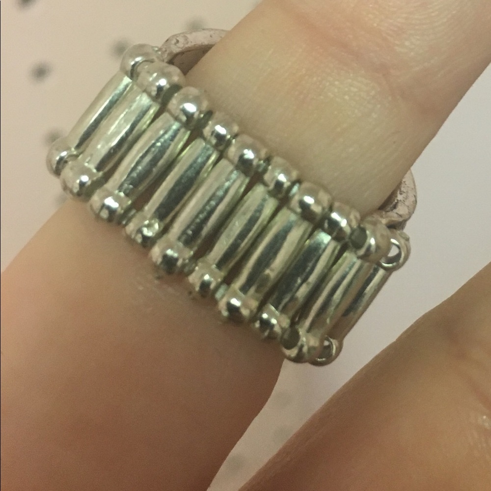 Stretch ring - Picture 2 of 2